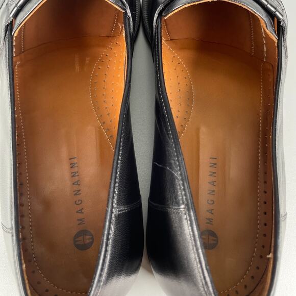 Magnanni Men\'s 11 Black Leather Slip On Kilt Tassel Loafer Dress Shoe Casual EUC main image 6